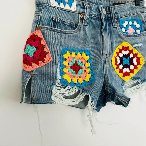 Blank NYC Wildest Rhythm Patchwork Shorts NWT - Picture 6 of 16